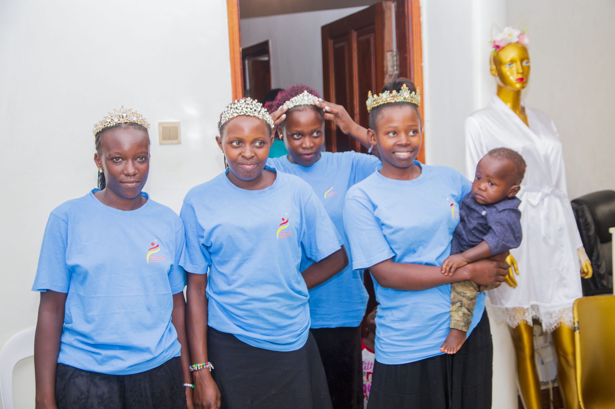 Central Girls Vocational School — campus and community photo