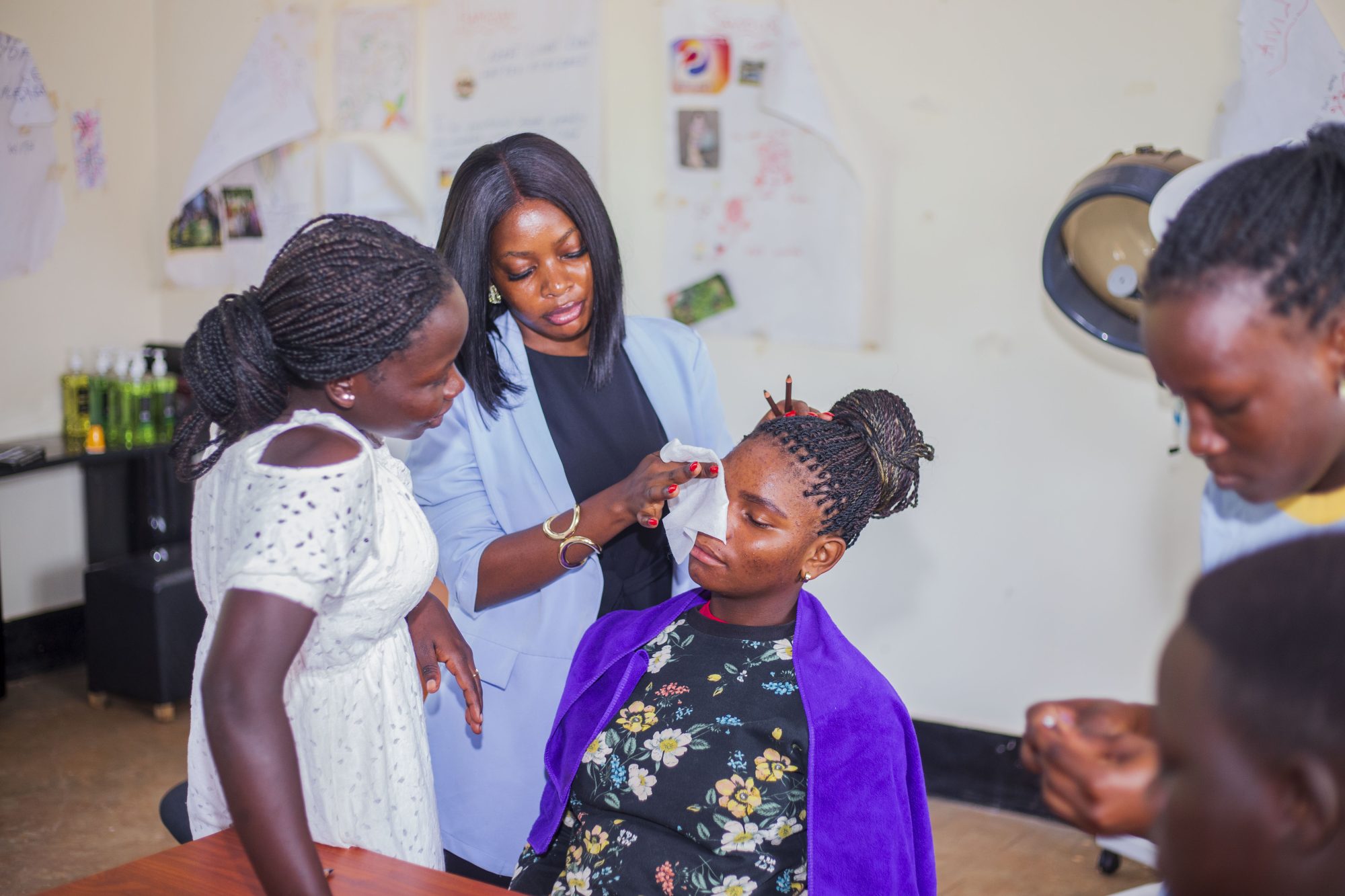Central Girls Vocational School — campus and community photo