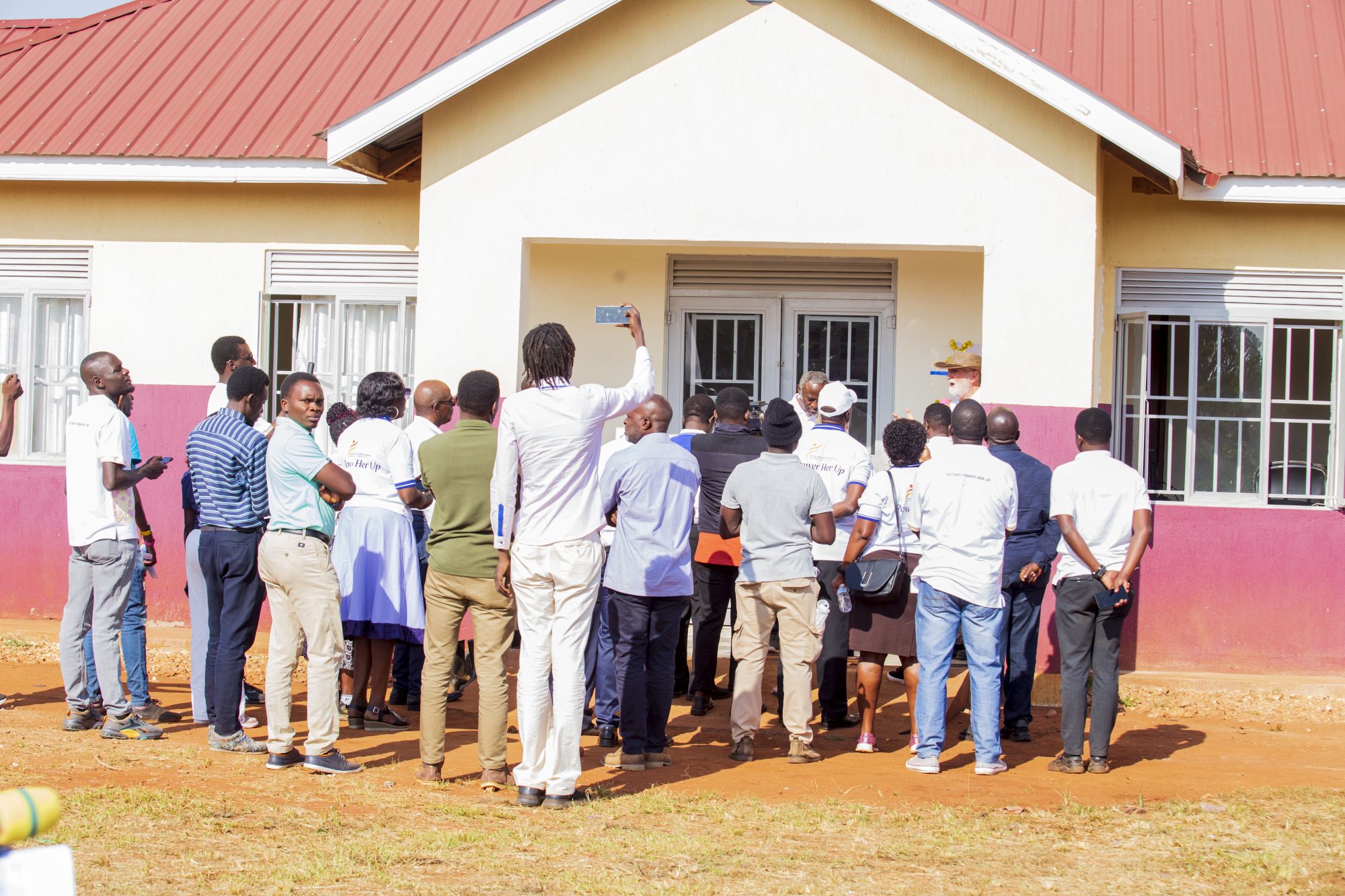 Central Girls Vocational School — campus and community photo