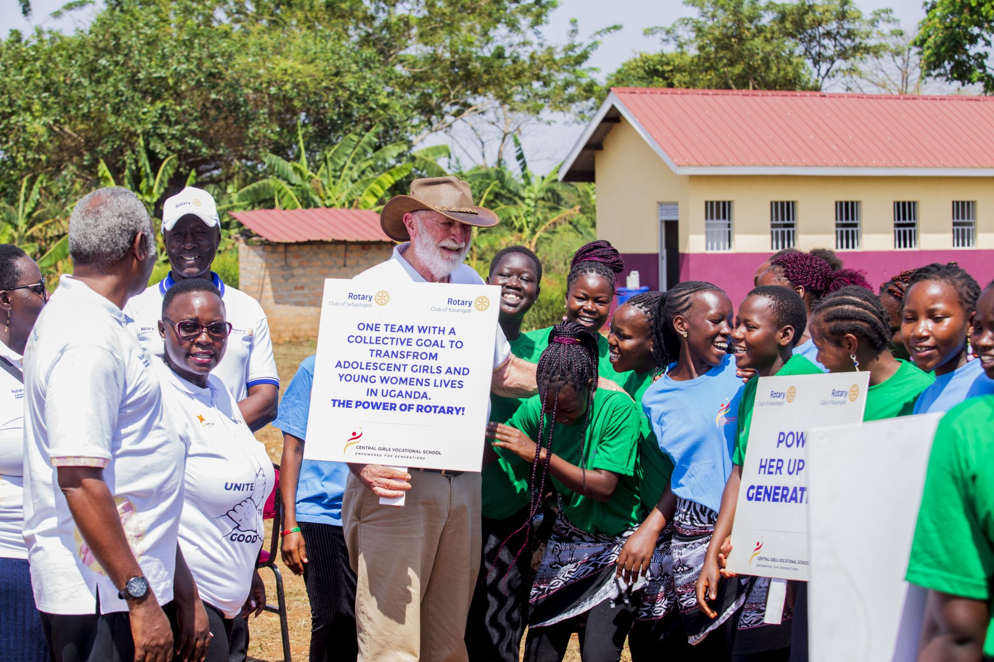 Central Girls Vocational School — campus and community photo